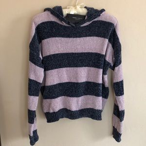 SOLD‼️ NWT ROMEO & JULIET COUTURE Chenille Sweater